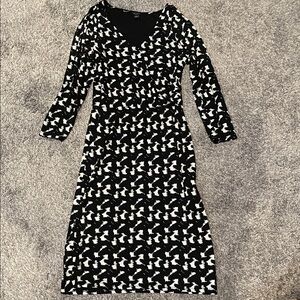 Ann Taylor Black and White Long Sleeve Dress XS
